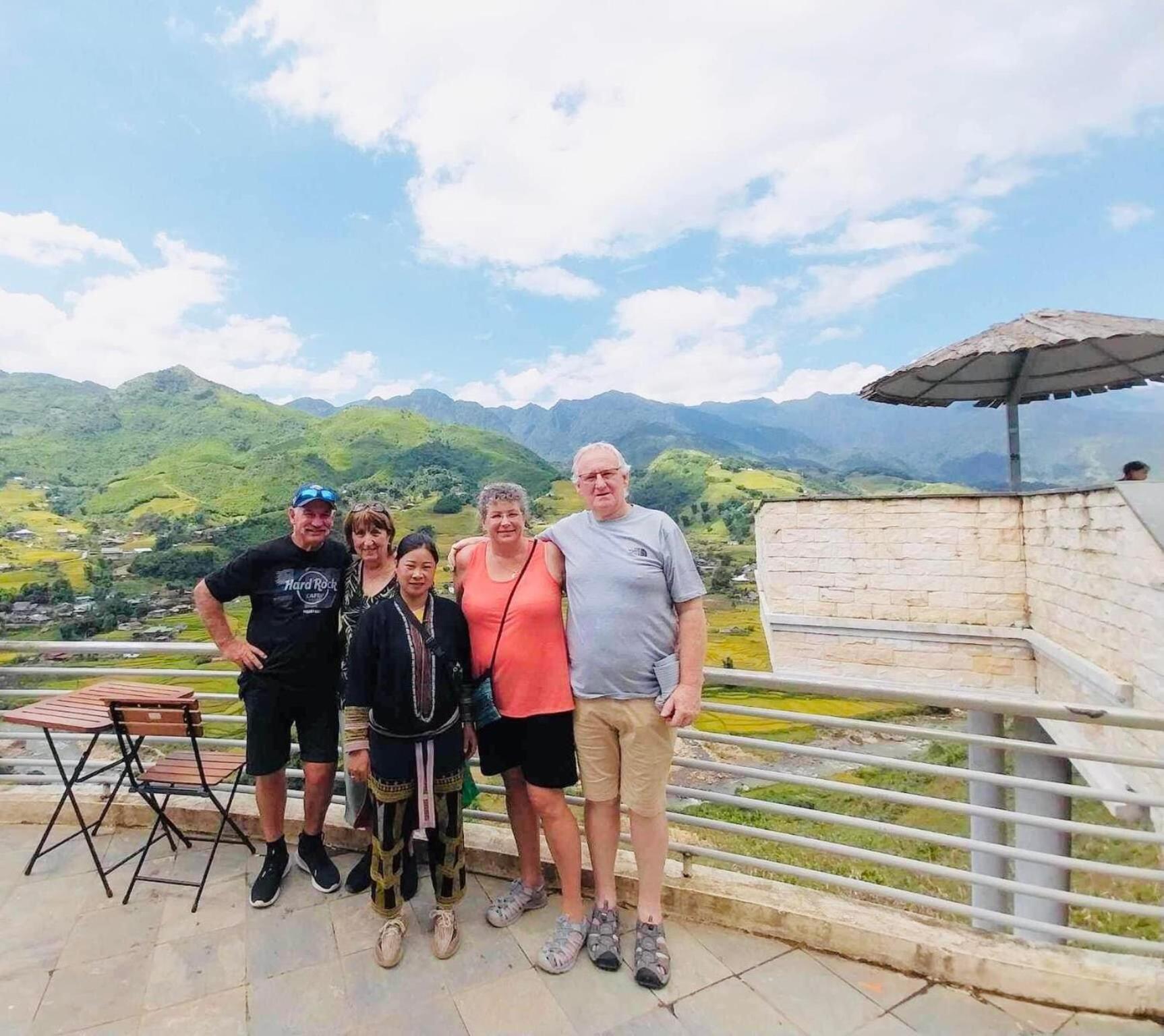 Nini Homestay Sapa Bagian luar foto